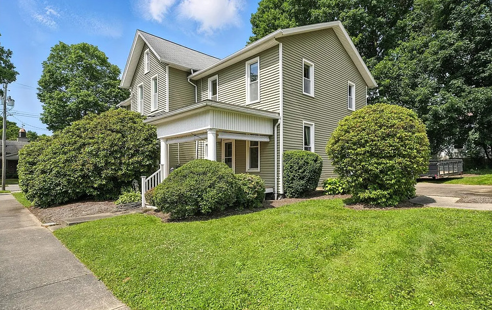 This is a nice house! Great price! Circa 1900 in Pennsylvania. $205,000