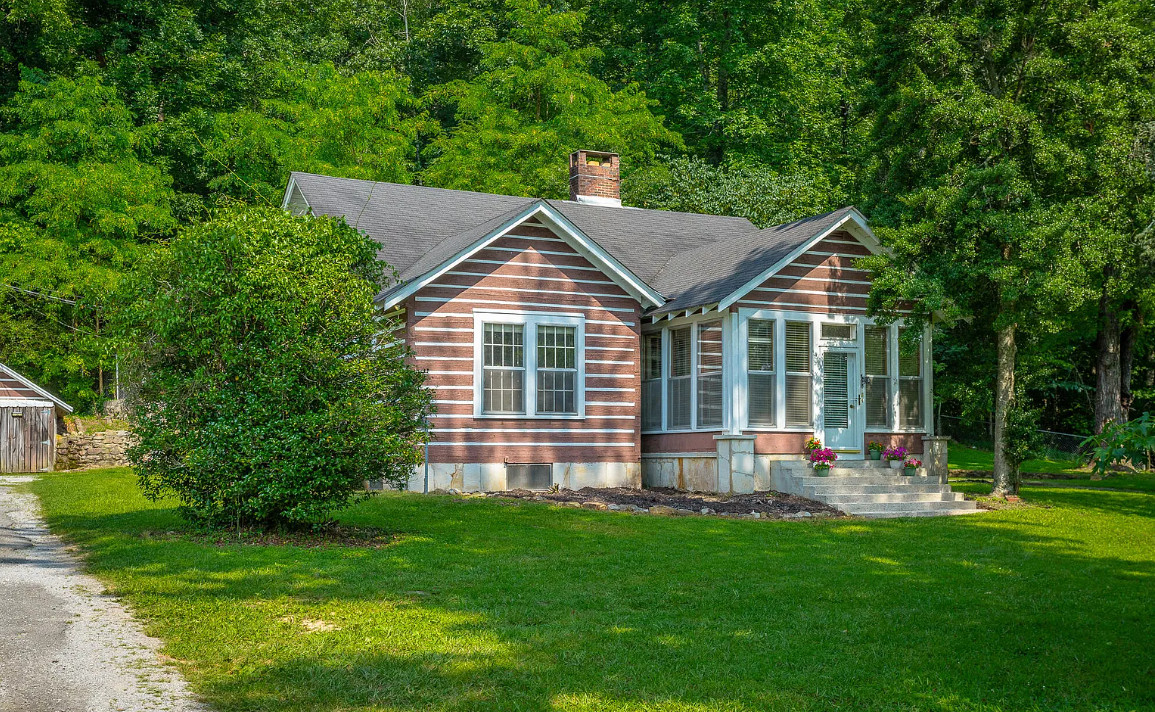 Nice interior! Over two acres in Tennessee. $339,000