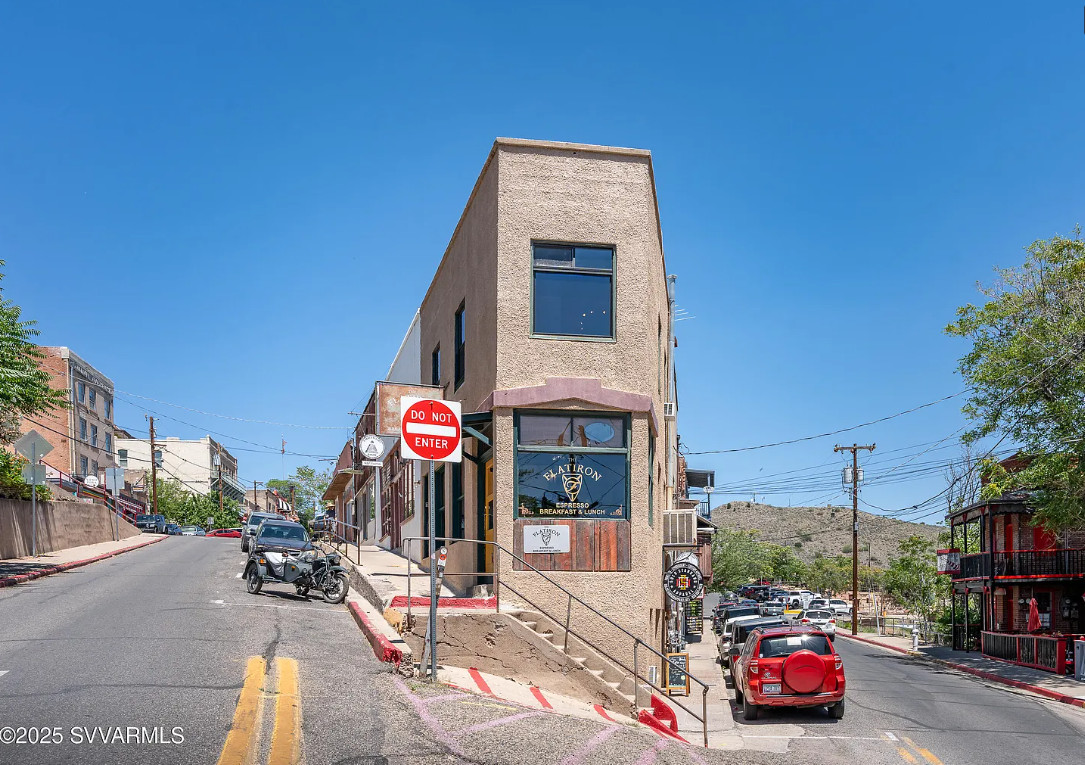 Neat Arizona building! Circa 1929. $100,000