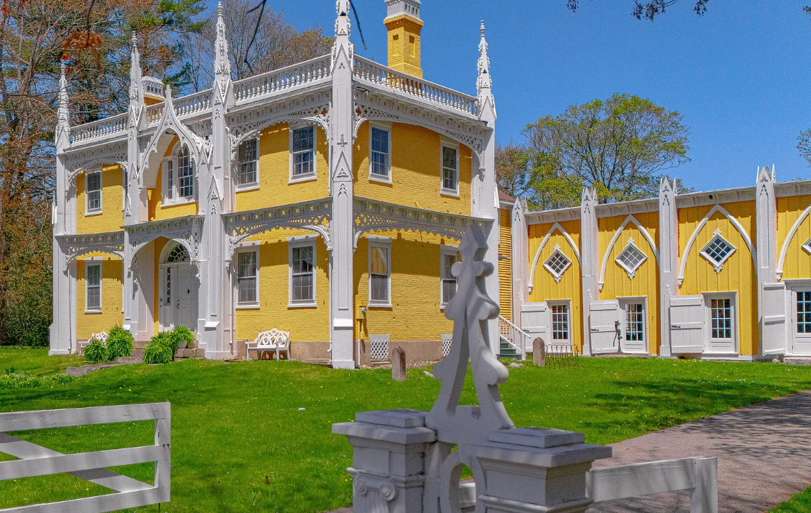 Stunning! I want the house and the car! The Wedding Cake House, C. 1825 in Maine. $2,495,000