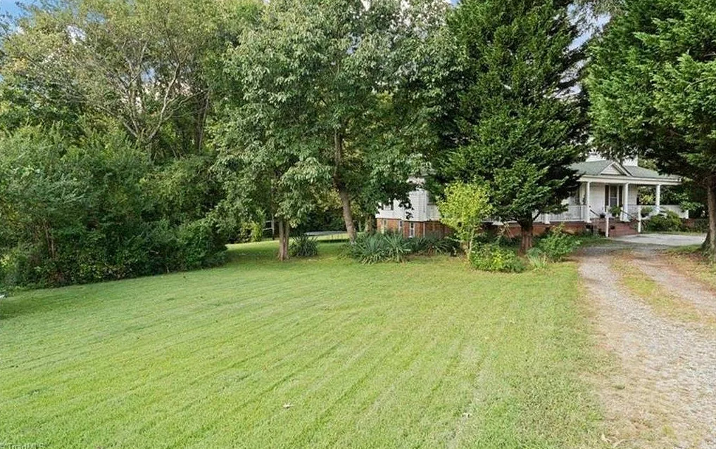 Diamond in the Rough! Circa 1911. Almost three acres in North Carolina. $319,900