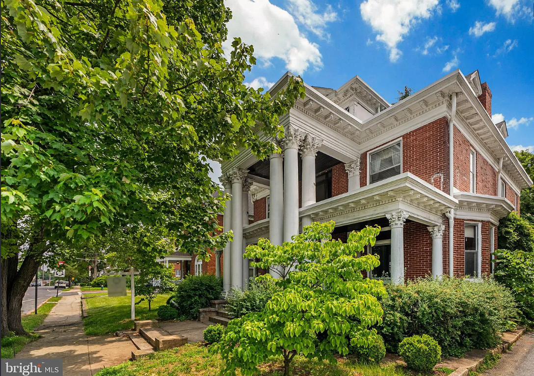 Beautiful woodwork! A lot of house for the money! C. 1913 in Maryland. $350,000