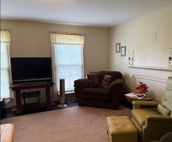 Pretty area! Nice staircase! C. 1880 in Virginia. $125,000