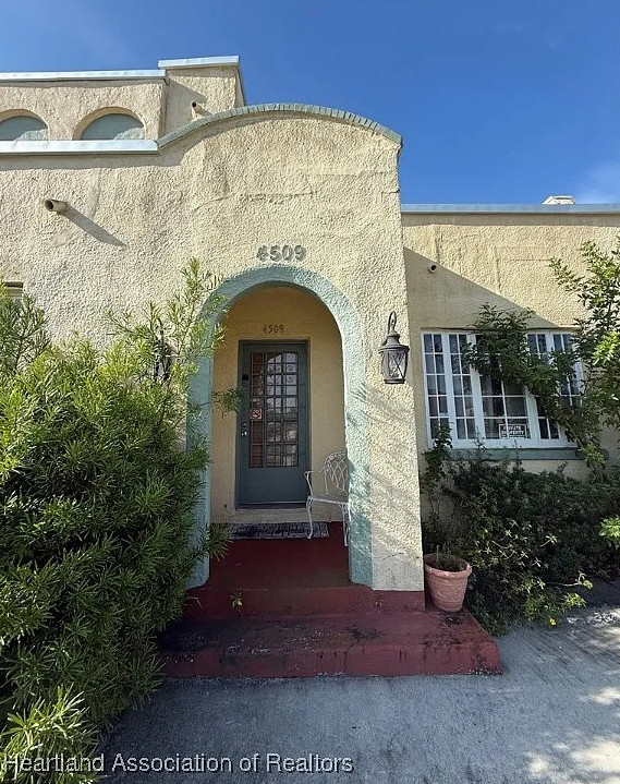 Fixer Upper Alert! Circa 1928 in Florida. $175,000