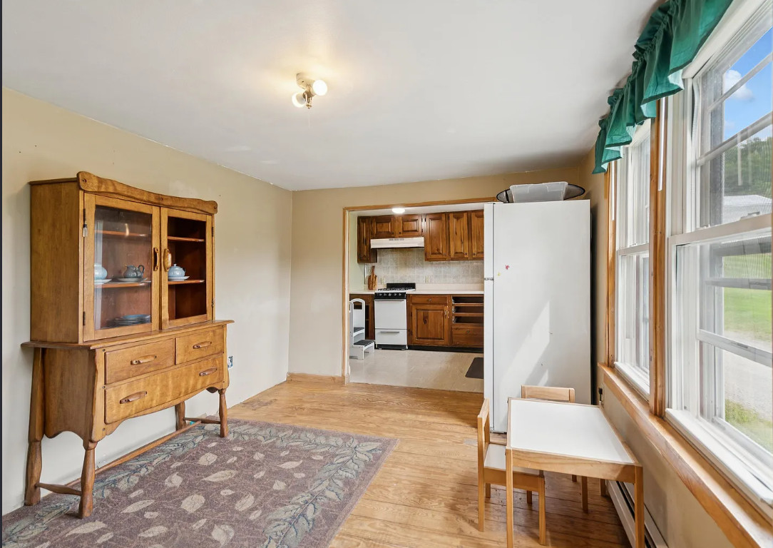 Pretty setting! Nice old barn! On two acres in Vermont. $250,000