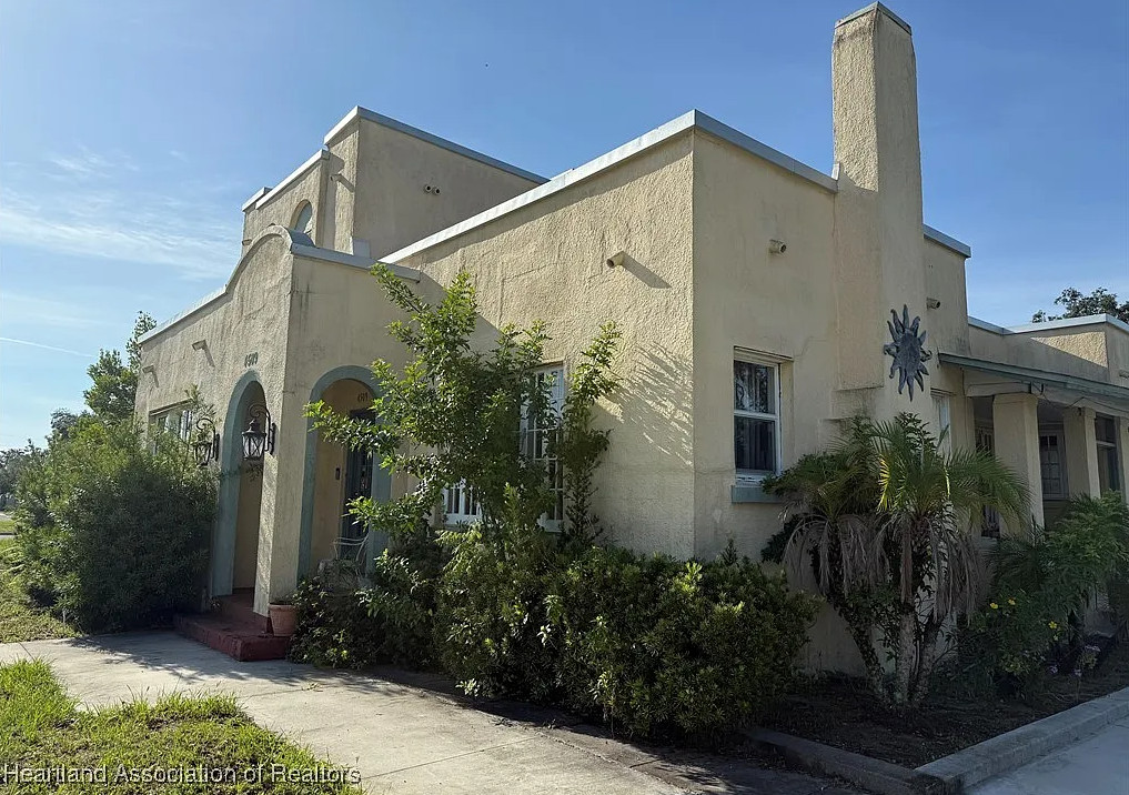 Fixer Upper Alert! Circa 1928 in Florida. $175,000