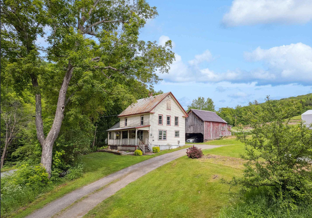 Pretty setting! Nice old barn! On two acres in Vermont. $250,000