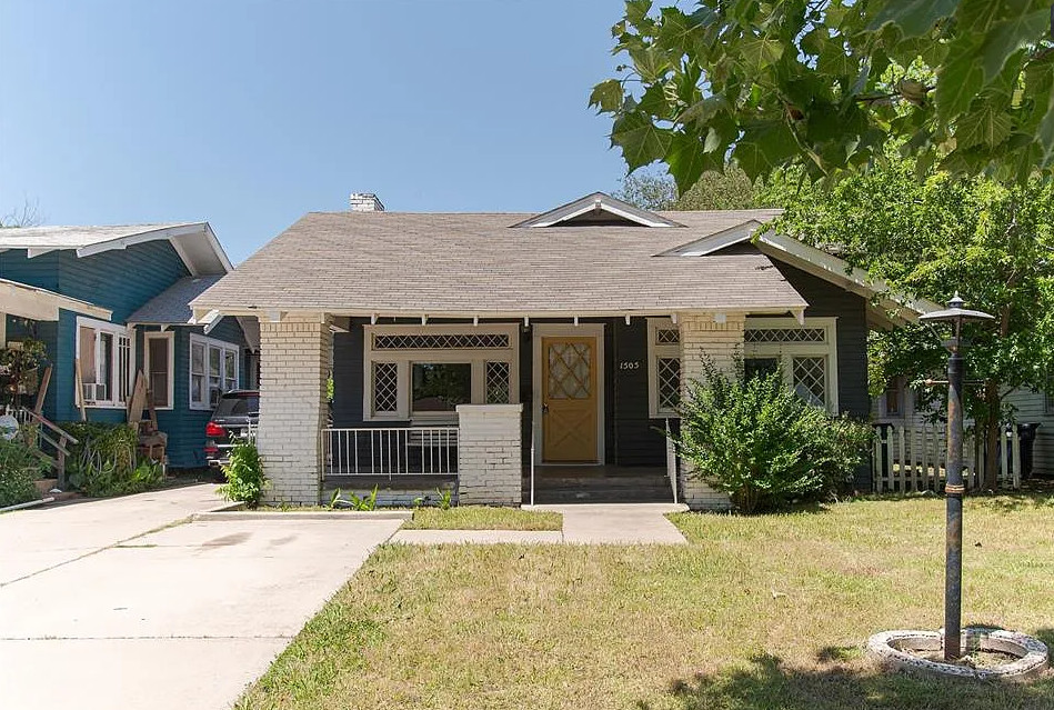 Look inside! Wasn’t expecting that! C. 1920 in Oklahoma. $200,000