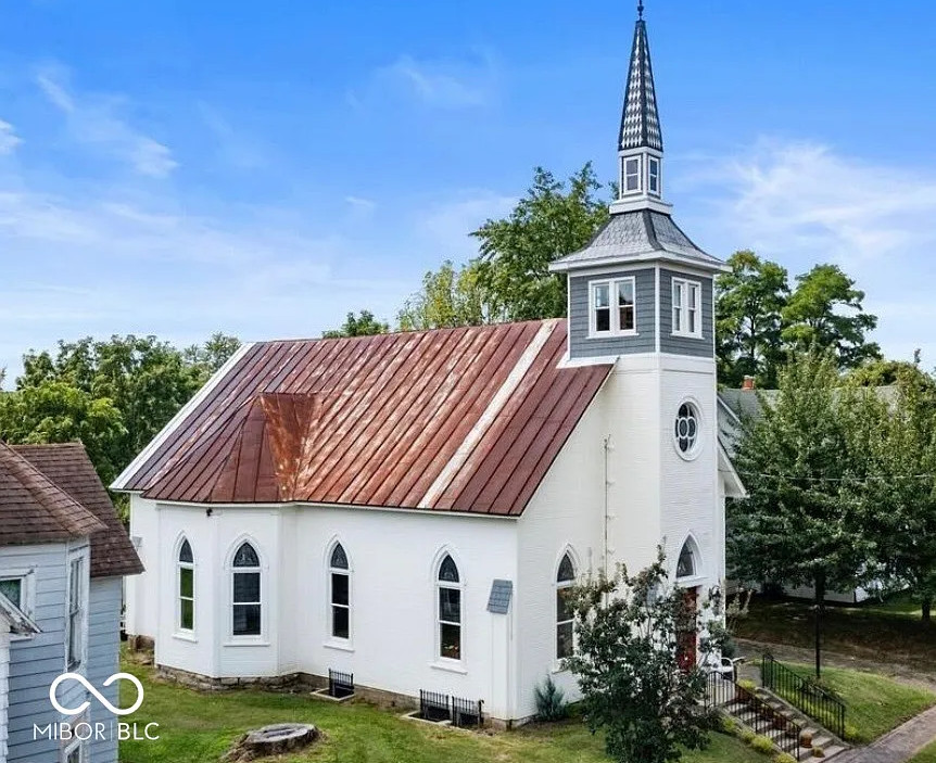 Pretty steeple and stained glass! Circa 1880 in Indiana. $297,670