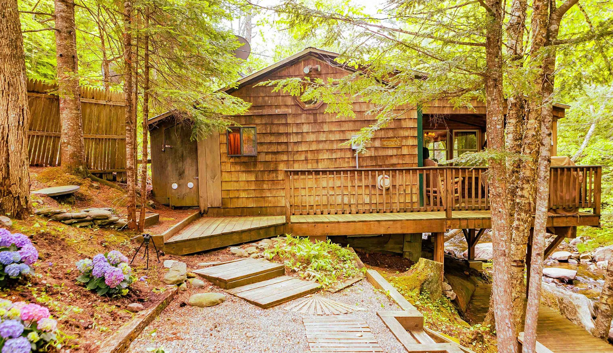Love this! Quite a setting! C. 1950 in New Hampshire. $249,500