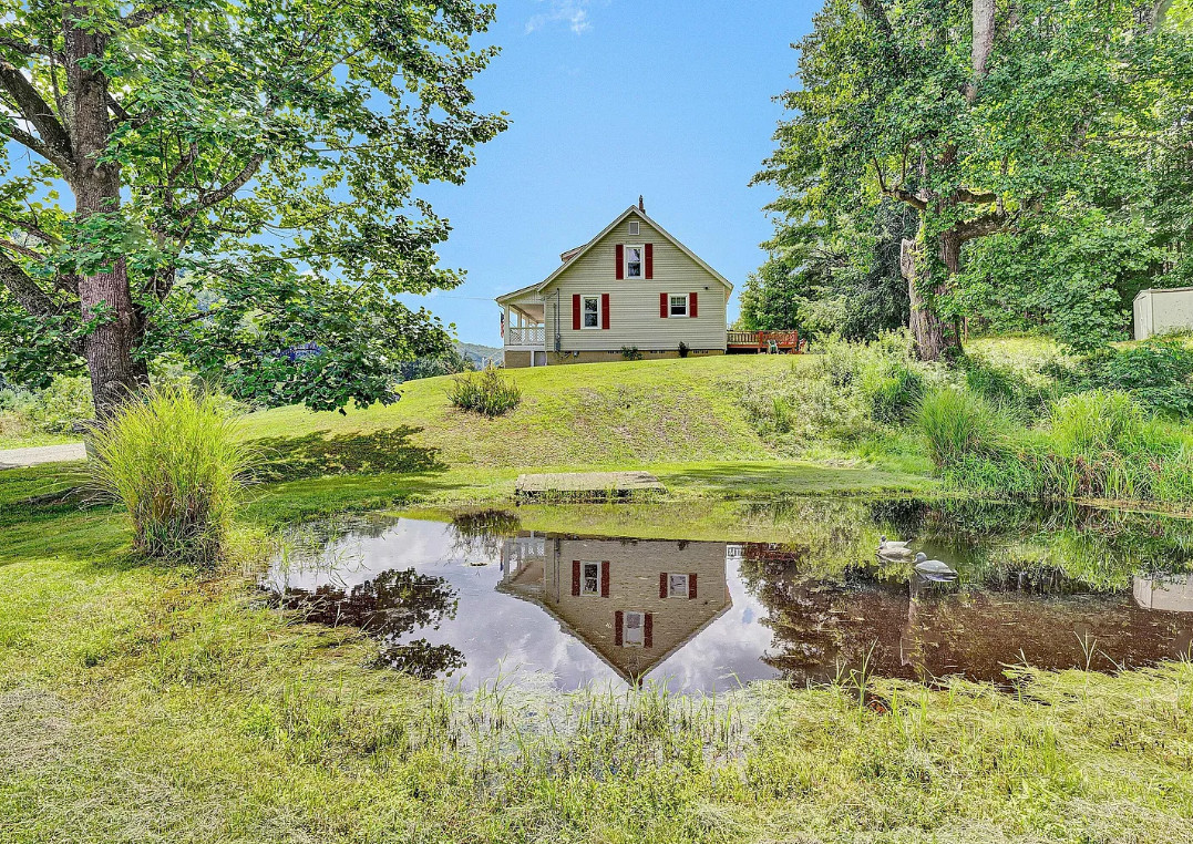 Over nine acres in beautiful Floyd, Virginia! Diamond in the rough. $235,000