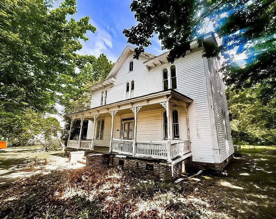Fixer upper alert! Nice staircase! Over two acres in Virginia. $98,000