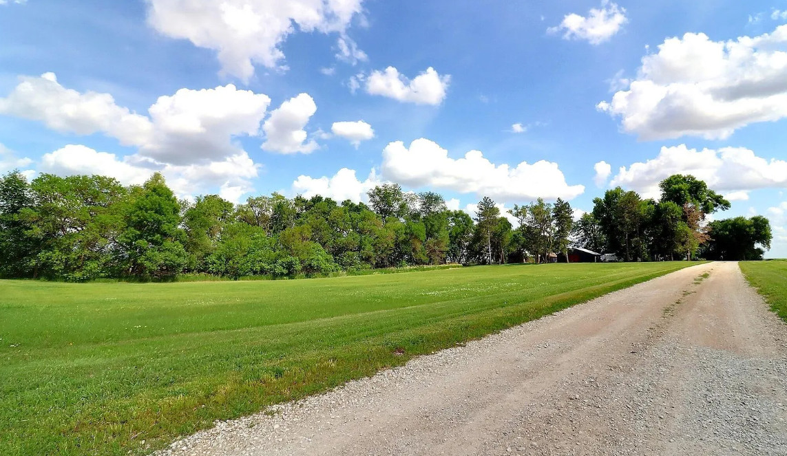 Pretty setting! Almost six acres in Nebraska. $325,000