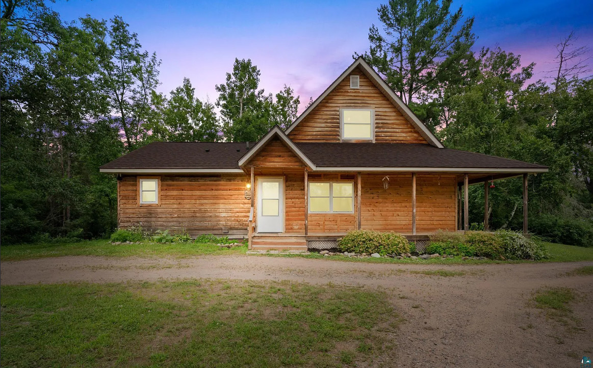 Nice setting! On 16 acres in Minnesota. $275,000