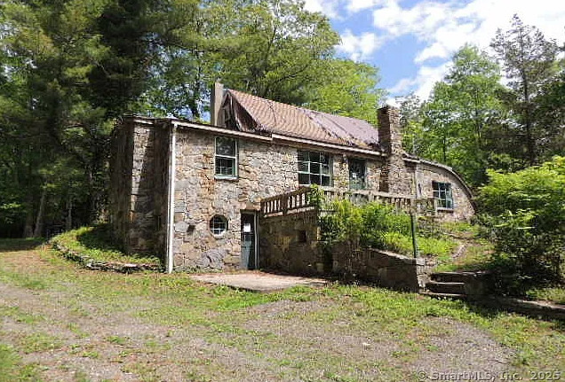 Interesting! Heart shaped fireplace. C. 1935 in Connecticut. $295,000