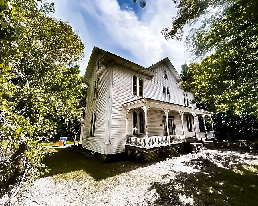 Fixer upper alert! Nice staircase! Over two acres in Virginia. $98,000
