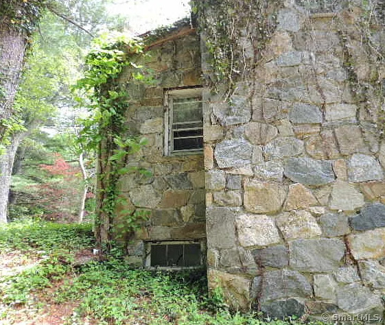 Interesting! Heart shaped fireplace. C. 1935 in Connecticut. $295,000