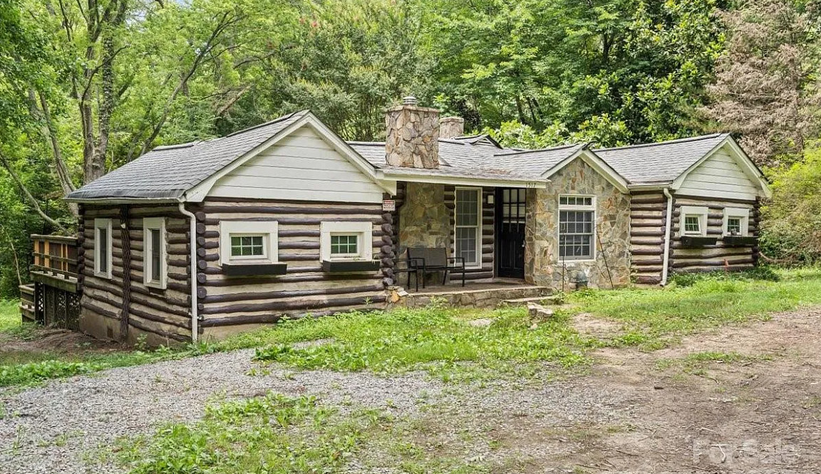 Stone and log house! Over one acre in North Carolina. $189,995