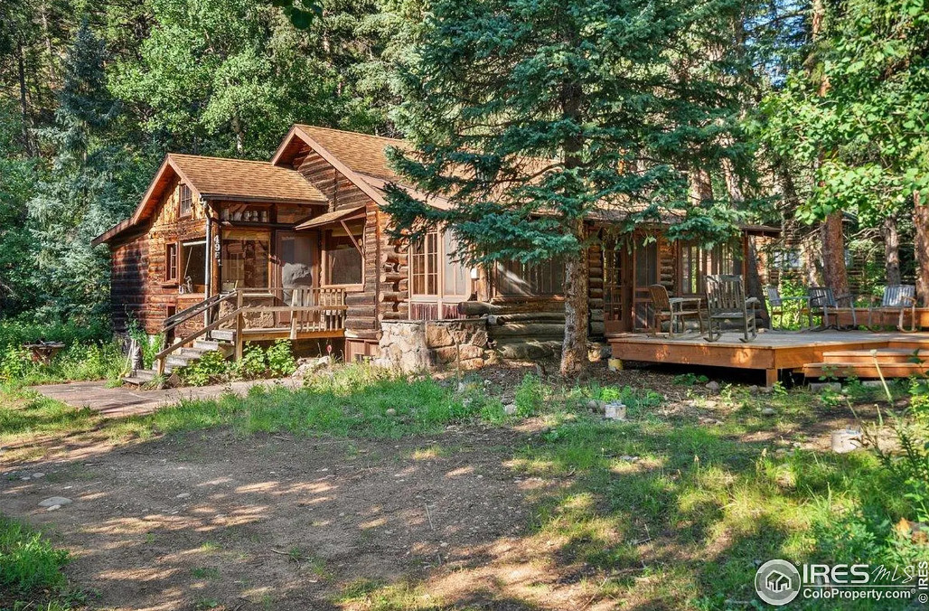 Nice interior! Rustic riverfront cabin in Colorado. $359,500