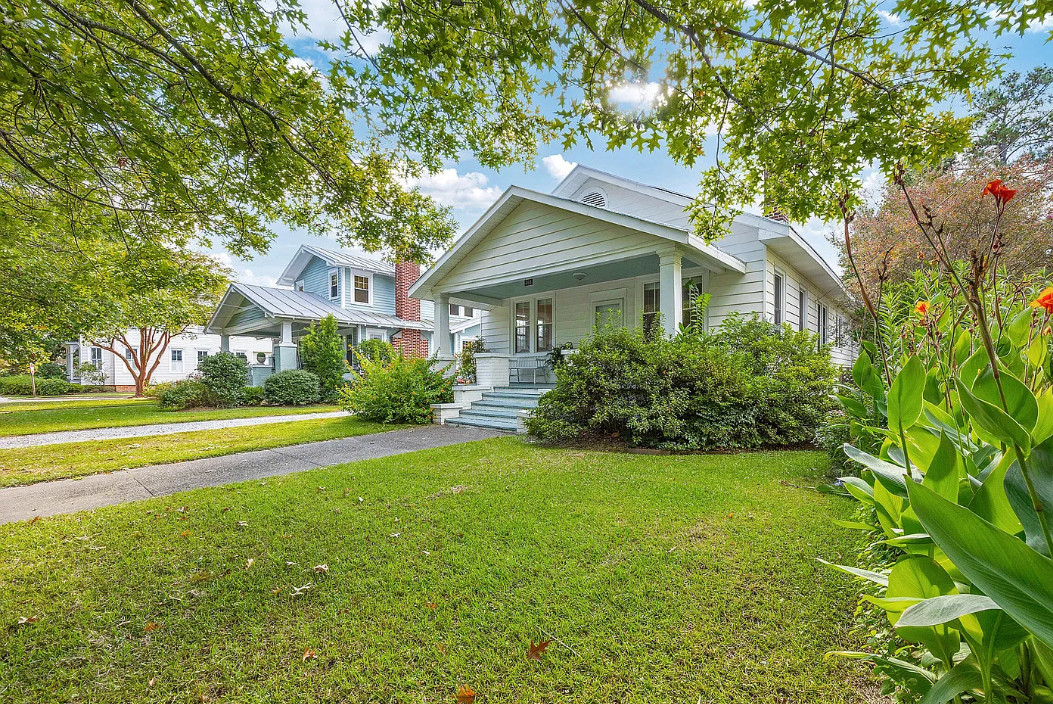 Nice backyard! Pretty house! Decent price for Edenton, North Carolina! $235,000