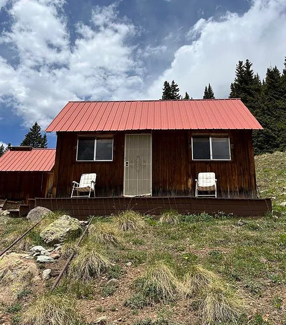 Beautiful Alpine Scenery! 30 acres in Colorado with an old mill and cabin. $325,000