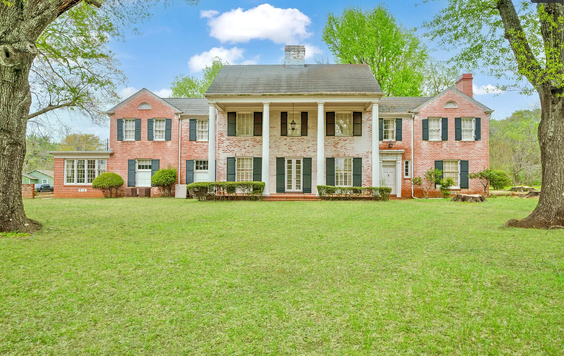 A lot of house for the money! 7,000 square feet! Two acres in Texas. $395,000