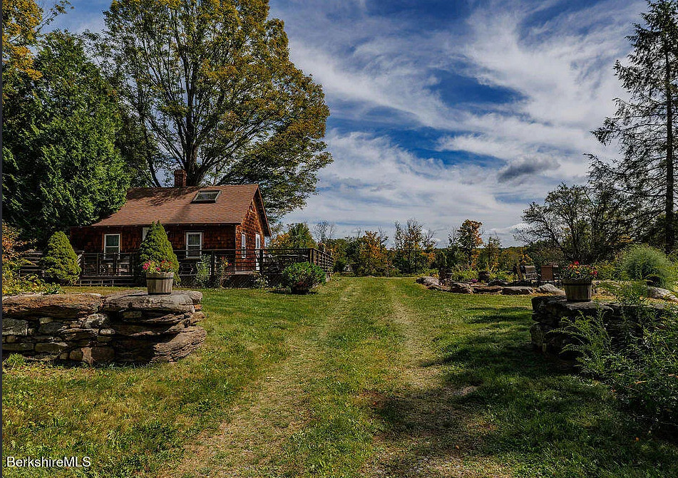 Pretty interior! Circa 1948. Almost two acres in Massachusetts. $299,000