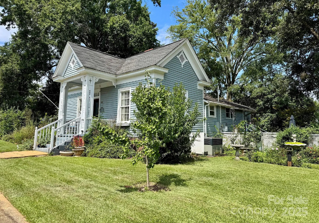 This is super cute! Has character! C. 1924 in South Carolina. $250,000