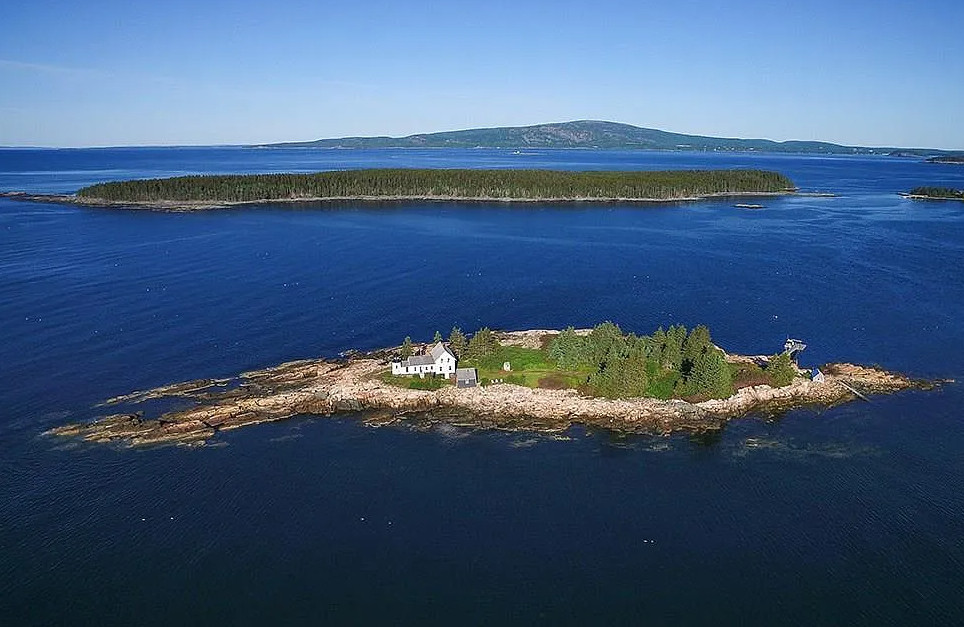 Island time! Private 4 acre island in Maine with lighthouse and keeper house. $2,300,000