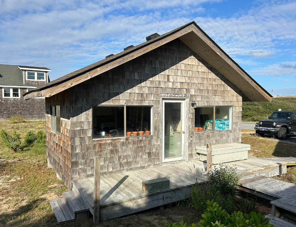 “Nag’s Barn”. Beach cottage in the Outer Banks of North Carolina. $725,000
