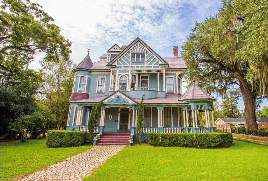 George Barber designed home! C. 1898 in Georgia. $549,000