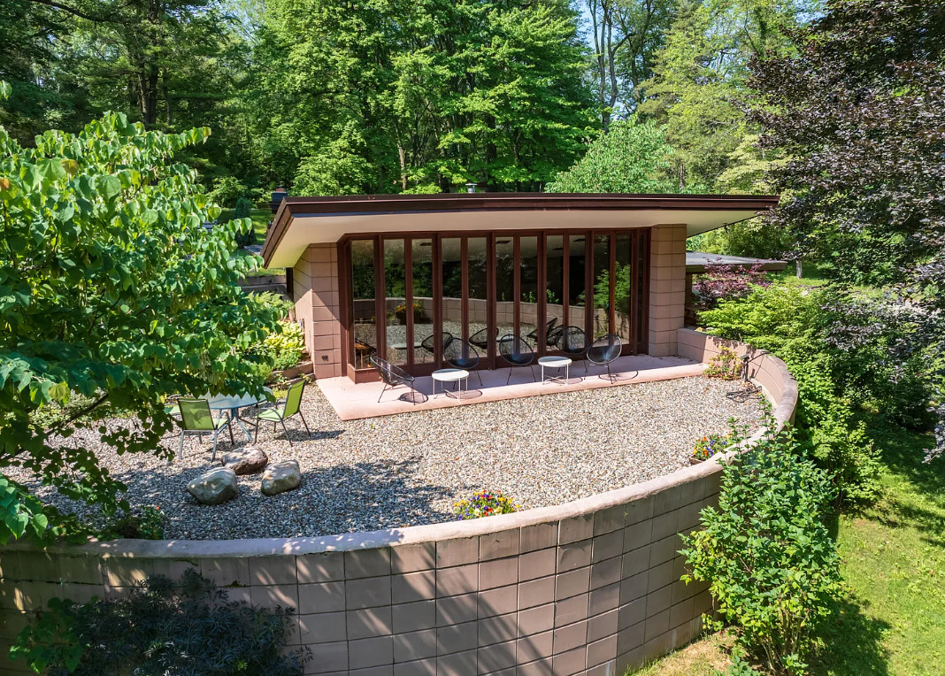 Frank Lloyd Wright designed home! The Eppstein House. Two acres in Michigan. $2,100,000