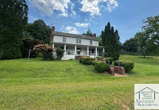 Deal of the Day! On 15 acres in Virginia. C. 1906. $159,000