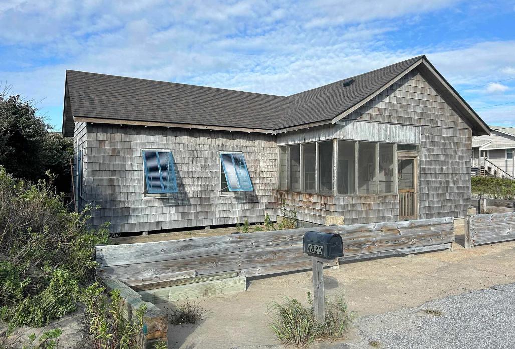 “Nag’s Barn”. Beach cottage in the Outer Banks of North Carolina. $725,000