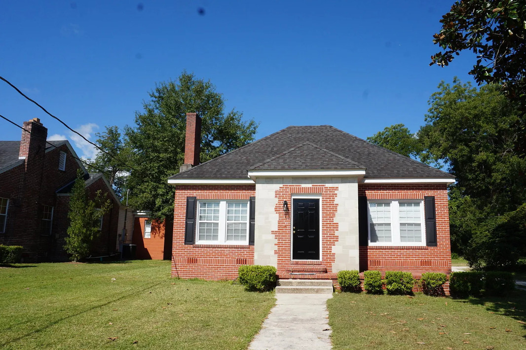 Nice house in Florida! Circa 1937. $209,000