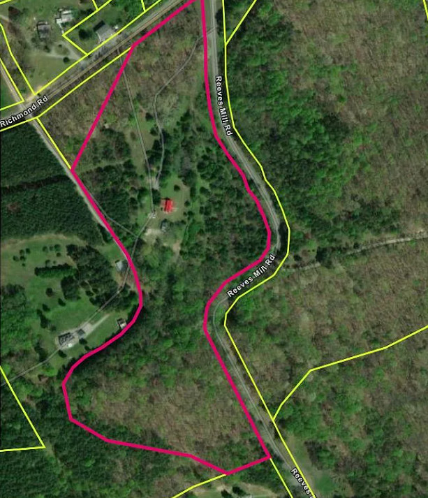 Pretty setting! On 20 acres in Virginia. Has a family cemetery. $389,000