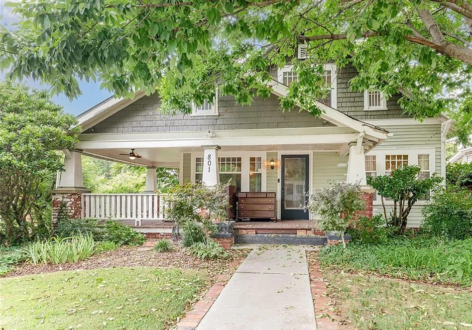 Diamond in the Rough! Circa 1926 in North Carolina. $180,000