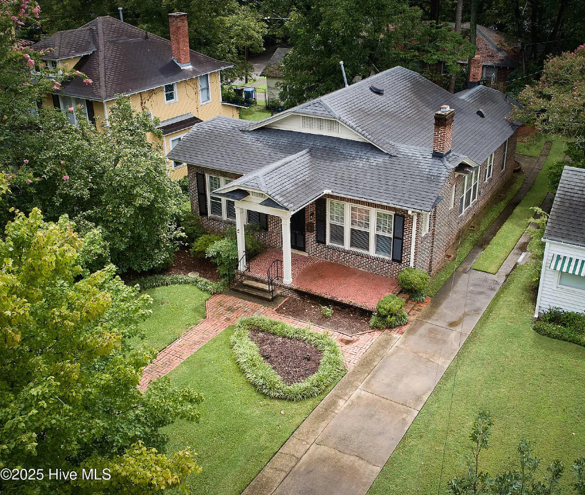 Pretty interior! Nicely maintained house! C. 1928 in North Carolina. $254,900