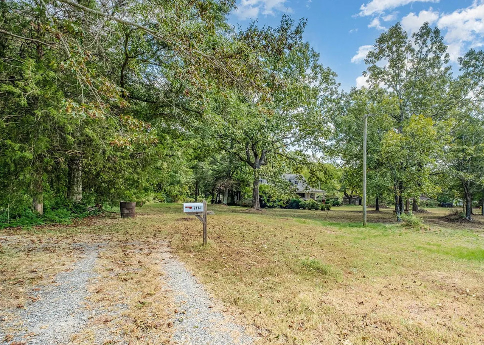Eight acres! Fixer upper alert in North Carolina. $112,000
