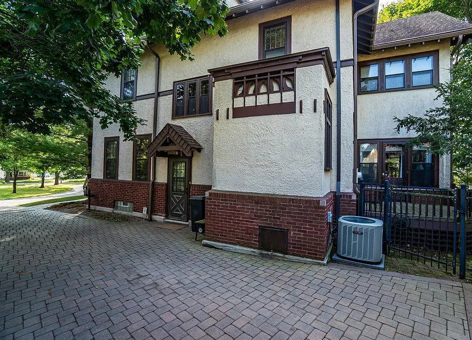 Lake frontage with a tram! Circa 1914 in Wisconsin. $899,900