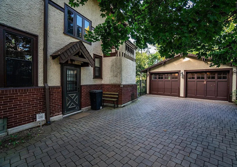 Lake frontage with a tram! Circa 1914 in Wisconsin. $899,900