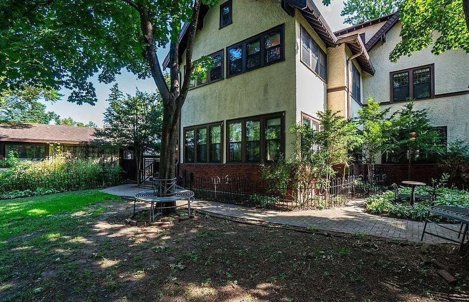 Lake frontage with a tram! Circa 1914 in Wisconsin. $899,900