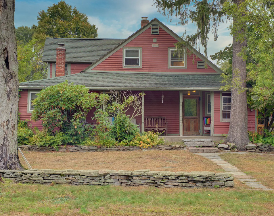 Pretty setting! Pretty house! Big outbuilding! Two acres in Connecticut. $245,900