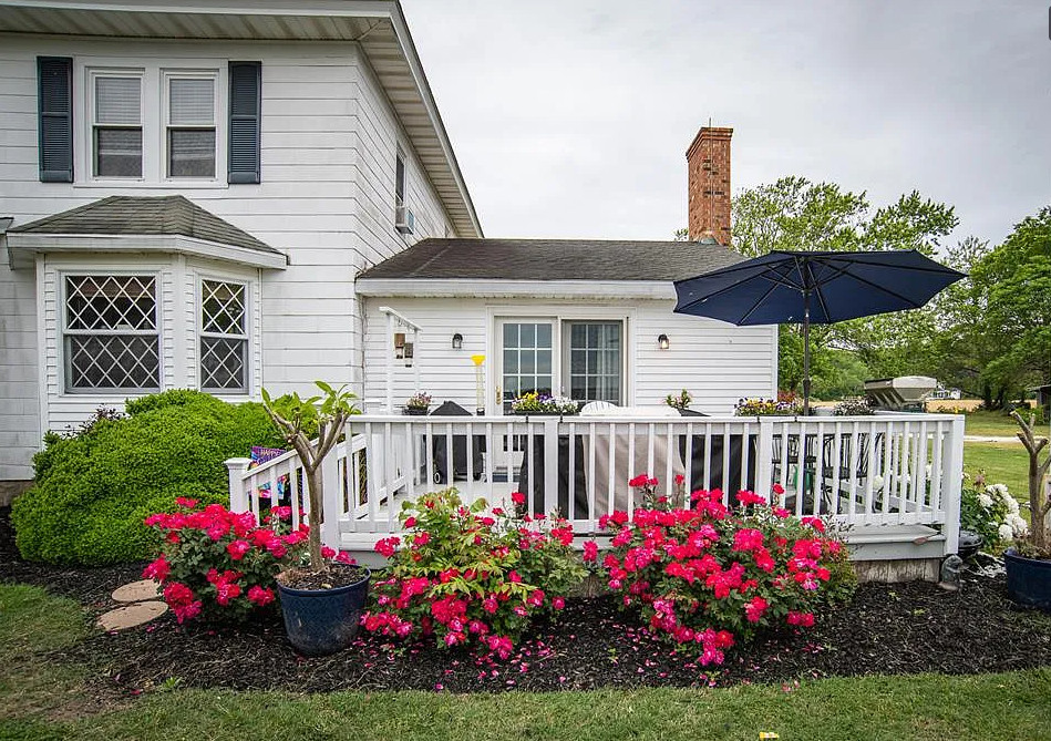 Love the blue bathroom! C. 1900. One acre in Virginia. $359,000