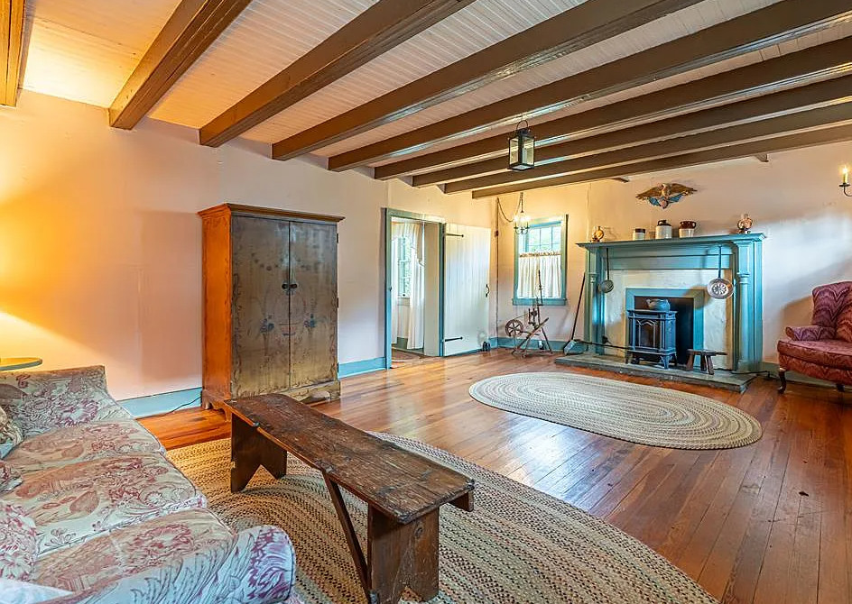 Former blacksmith shop in Abingdon, Virginia! C. 1780! $330,000