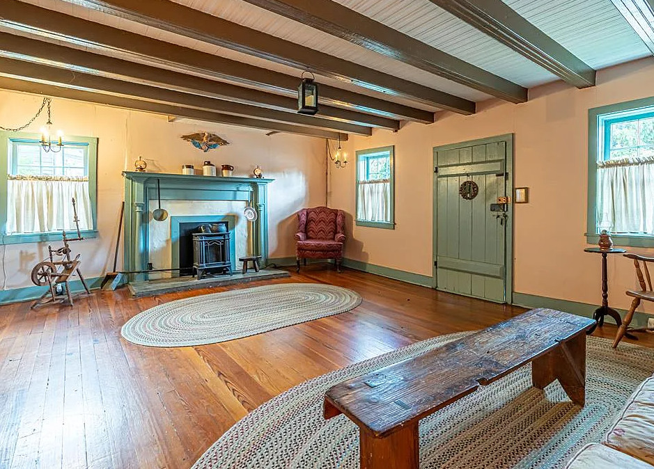 Former blacksmith shop in Abingdon, Virginia! C. 1780! $330,000