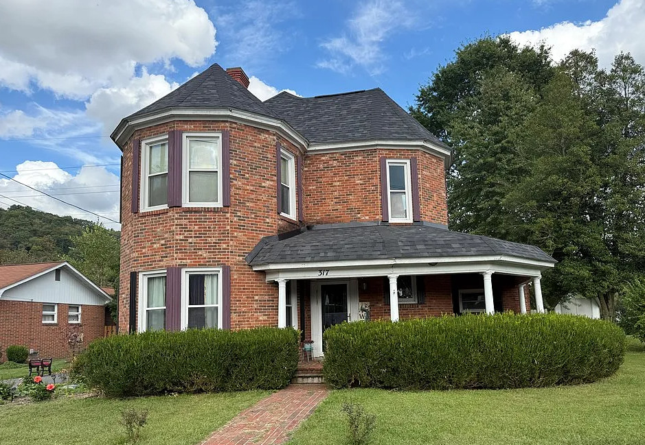 Love that staircase! Circa 1890 in Virginia. $324,900