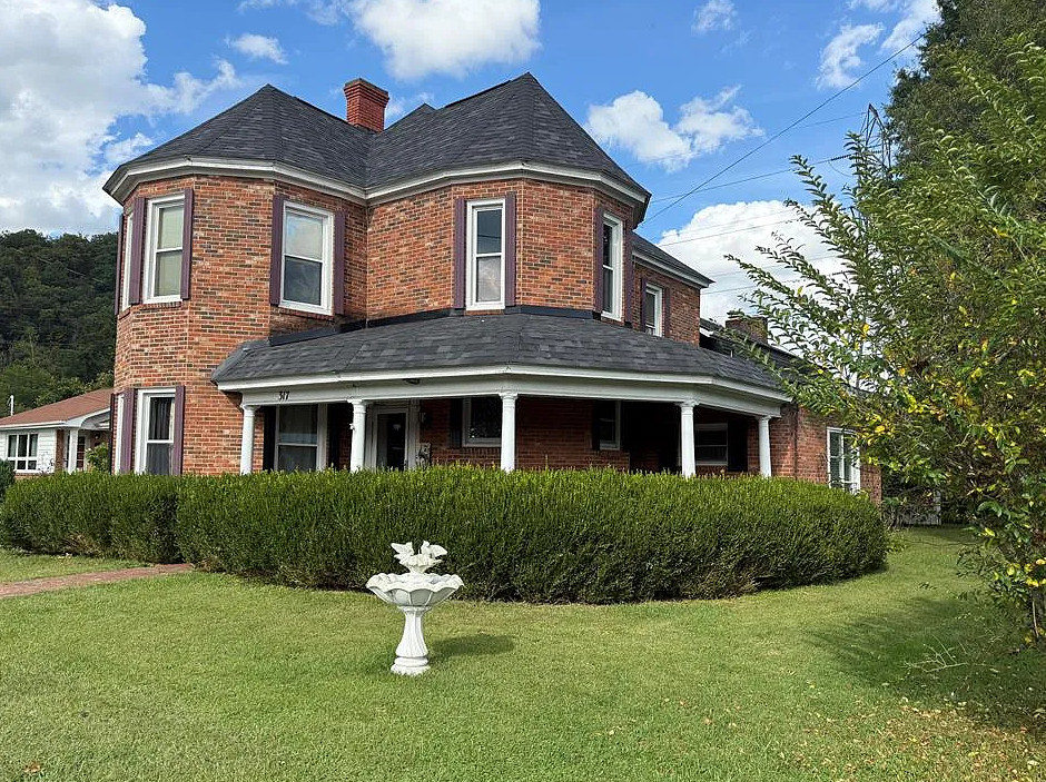 Love that staircase! Circa 1890 in Virginia. $324,900