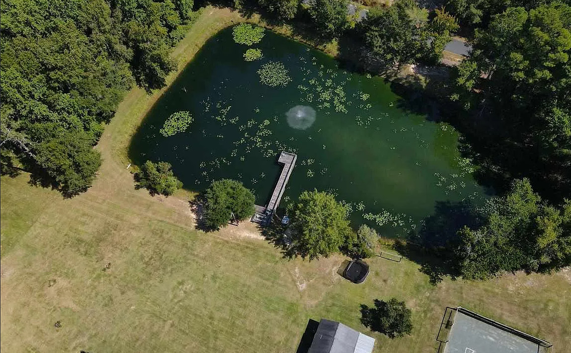 Deal of the Day! Has a tennis court! Almost 11 acres in South Carolina. $229,000