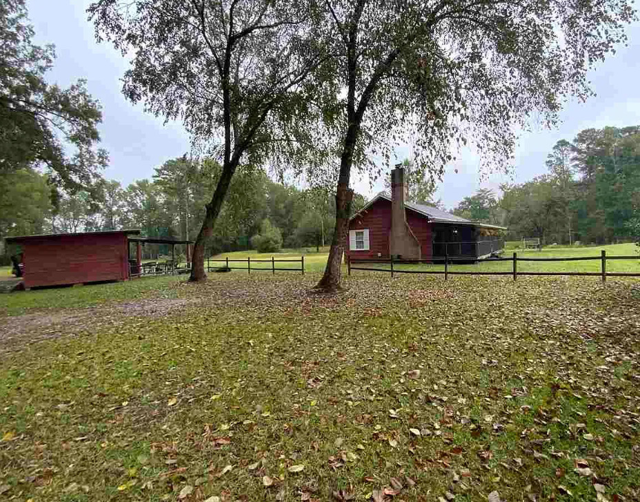 Deal of the Day! Has a tennis court! Almost 11 acres in South Carolina. $229,000